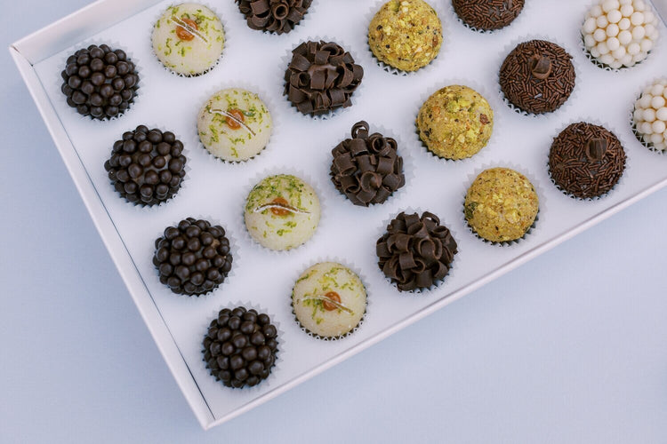 Large Brigadeiro Assortment‏‏‎ (Up to 6 flavors)